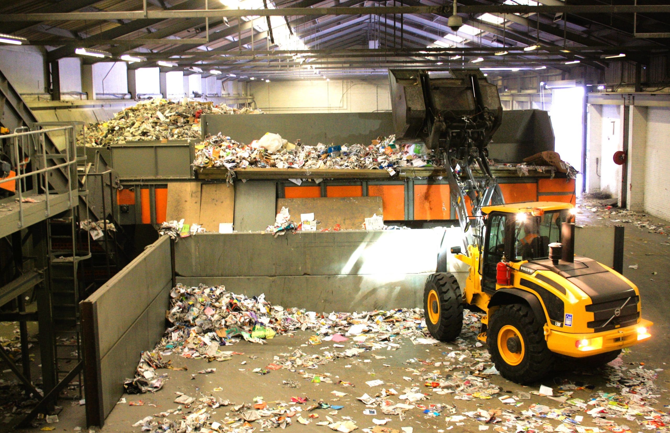 Loose Feeders - OKAY Engineering Services Ltd.